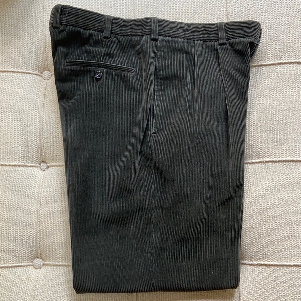 Brooks Brothers men’s wide wale corduroy Pants